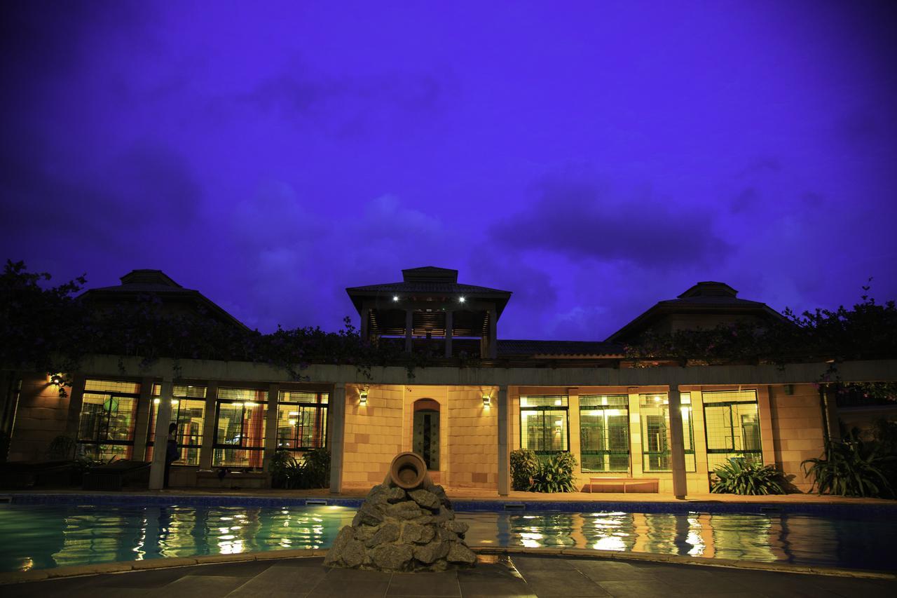 Hôtel Sol Béni Abidjan Exterior foto