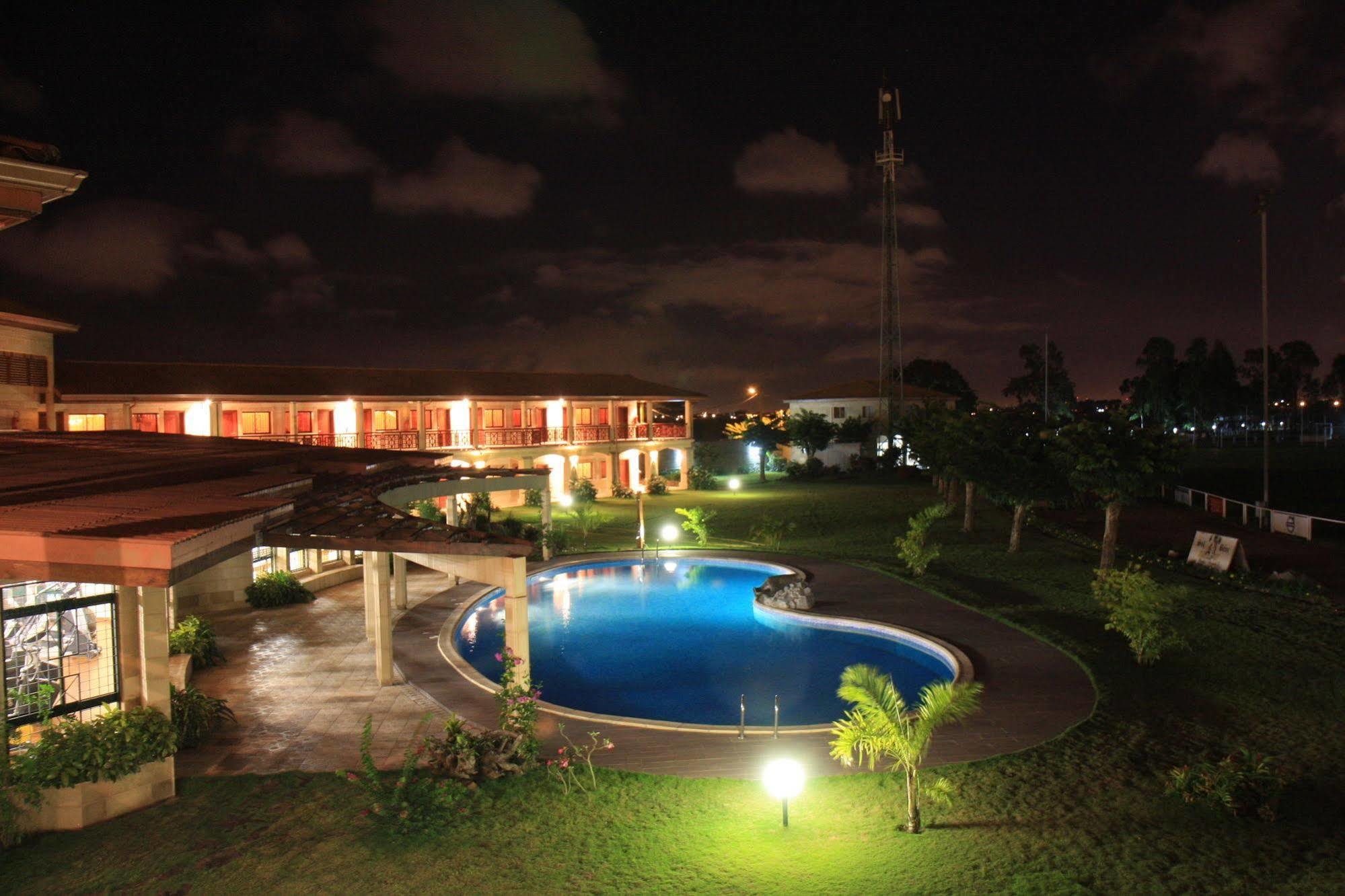 Hôtel Sol Béni Abidjan Exterior foto