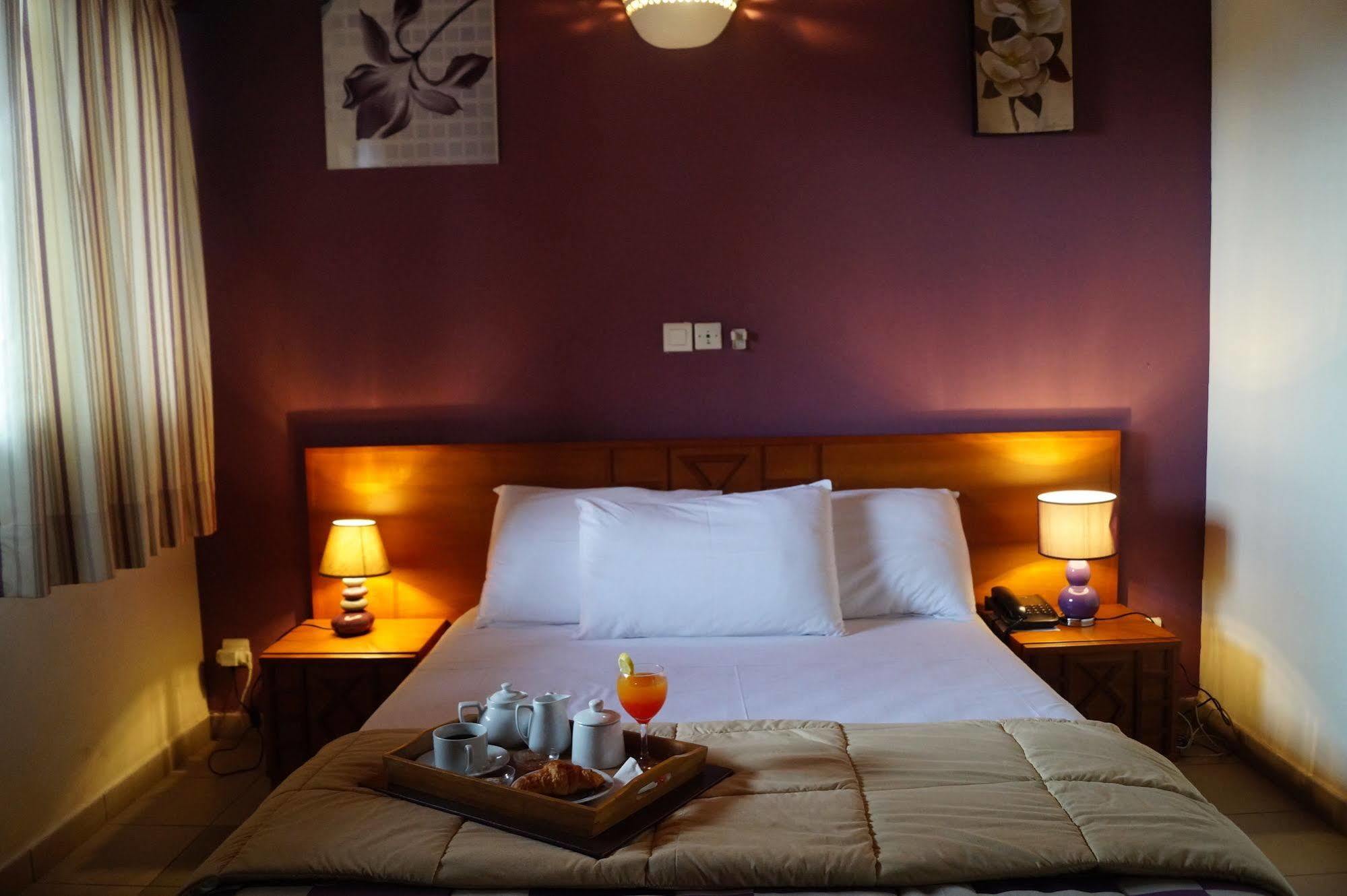 Hôtel Sol Béni Abidjan Exterior foto