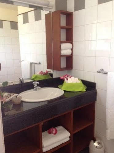 Hôtel Sol Béni Abidjan Exterior foto