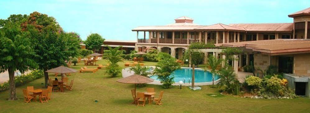 Hôtel Sol Béni Abidjan Exterior foto
